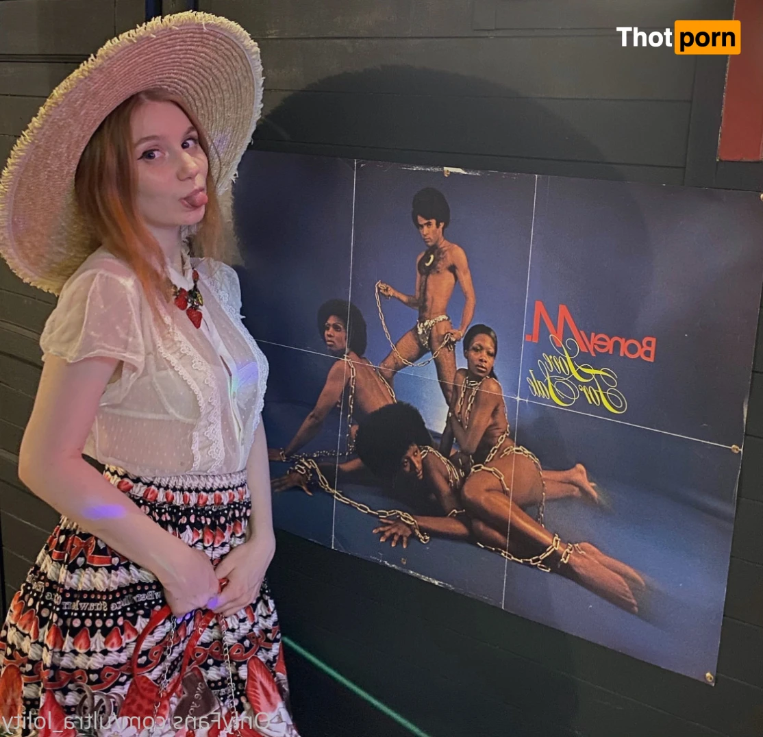 ♡ Alice ♡ 15970078