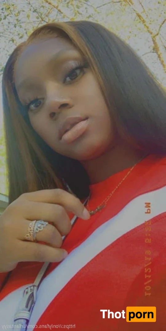 FreakNi💦🌈 14826337