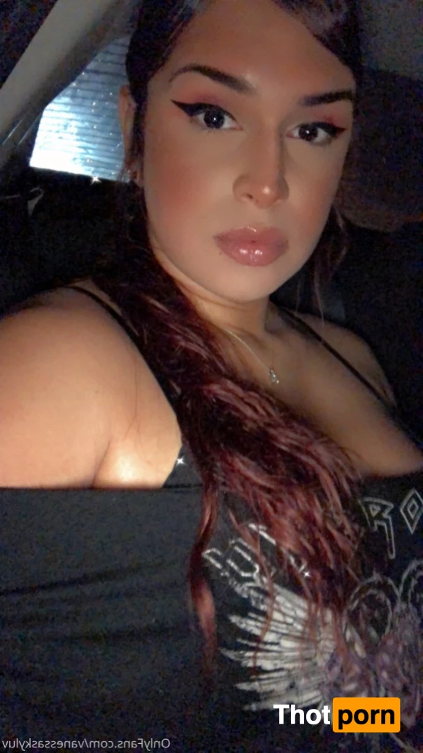 tsVanessaSky 9092385