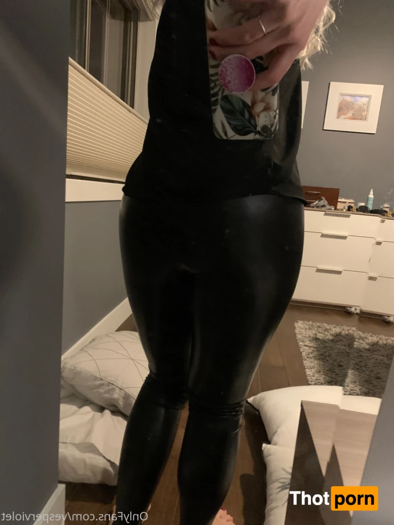 Vesper Violet 16386785