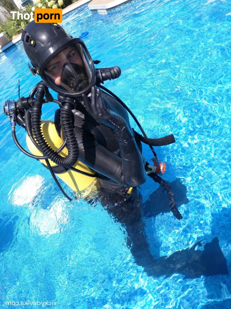 Vicky Devika 9717675