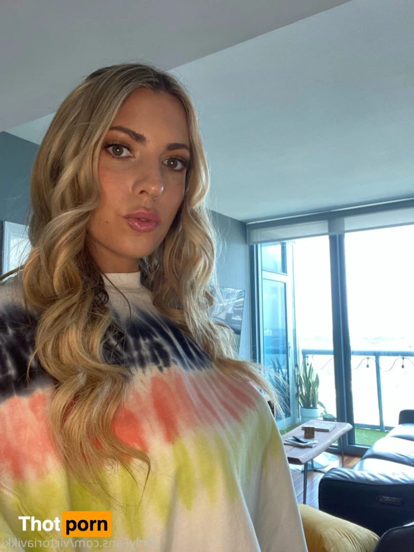 victoriavikki 14529879