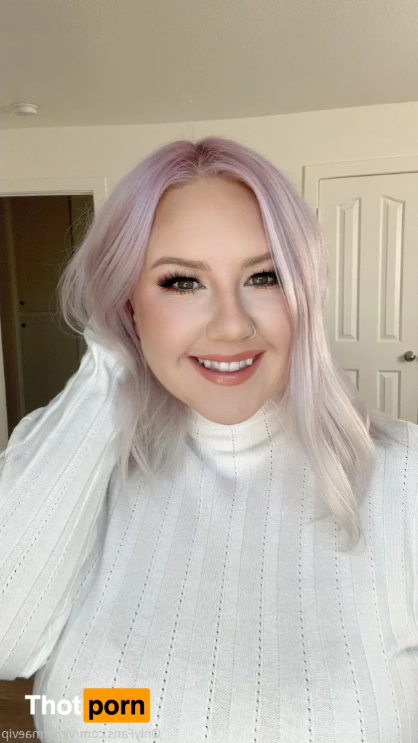 ✨𝙑𝙞𝙤𝙡𝙚𝙩’𝙨 𝙑.𝙄.𝙋.✨ 16497841