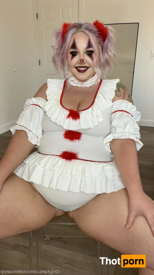 ✨𝙑𝙞𝙤𝙡𝙚𝙩’𝙨 𝙑.𝙄.𝙋.✨ 16520798