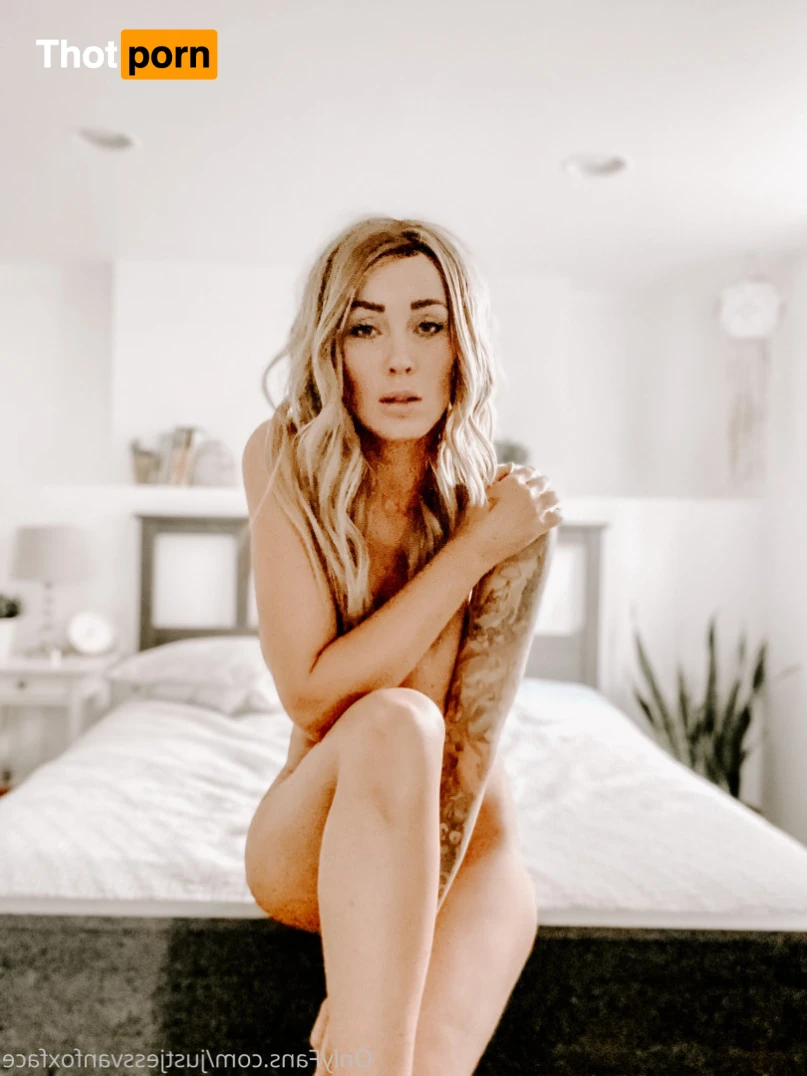 Wholesome Fox 16443841