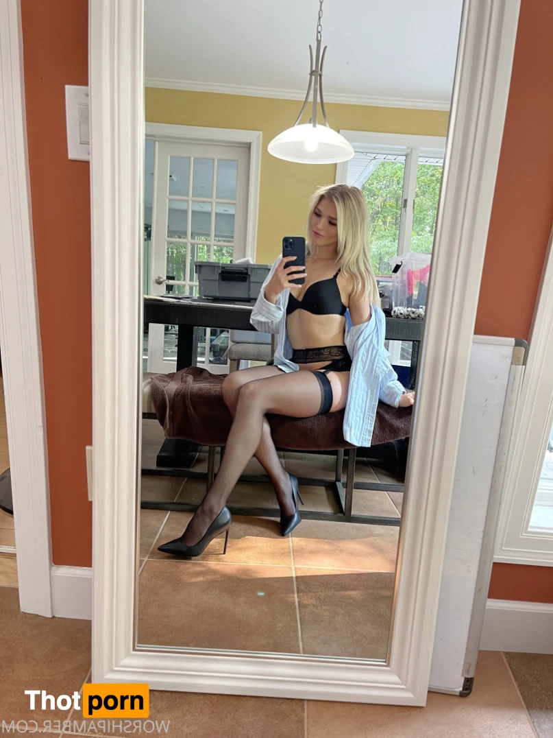 Princess Amber 16099656