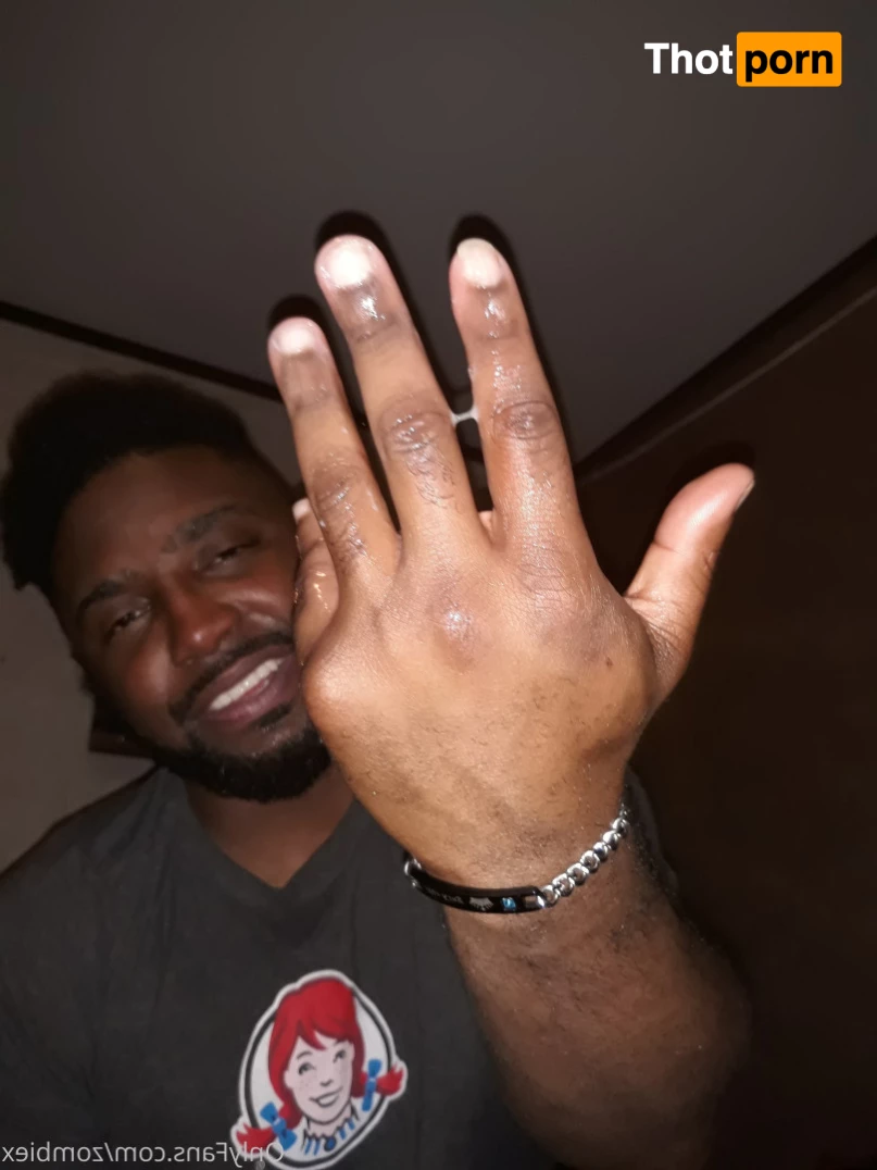 PrettyEyesChubbyThighs 9708243