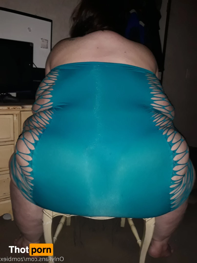 PrettyEyesChubbyThighs 9708325