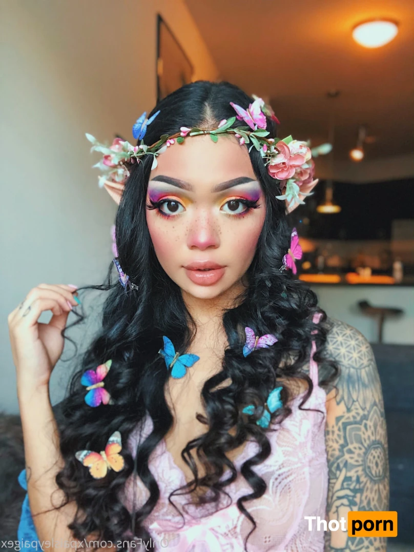 Paisley Paige 14362461