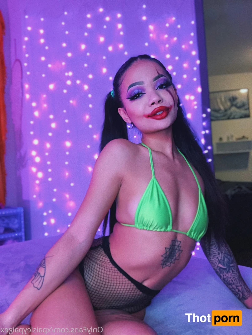 Paisley Paige 14362656