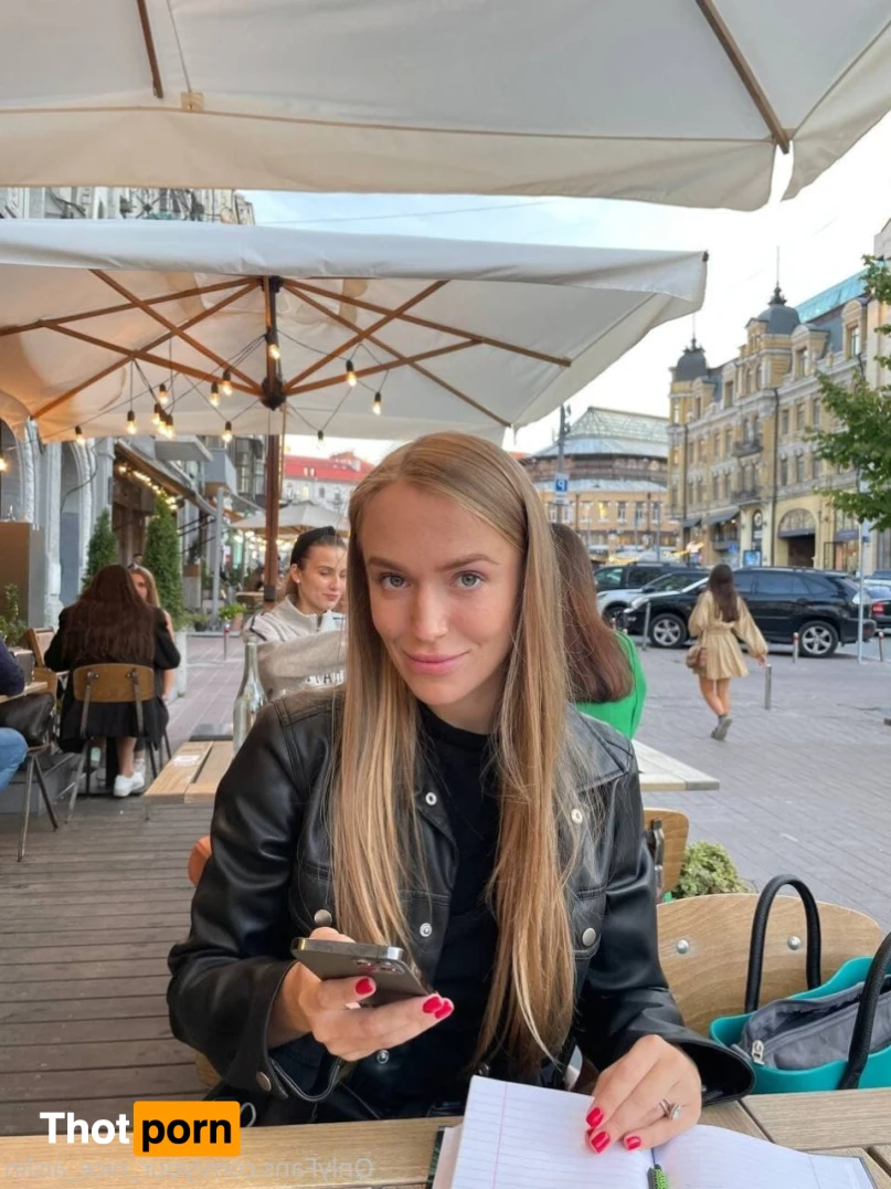 ❤️Aislin 16507038