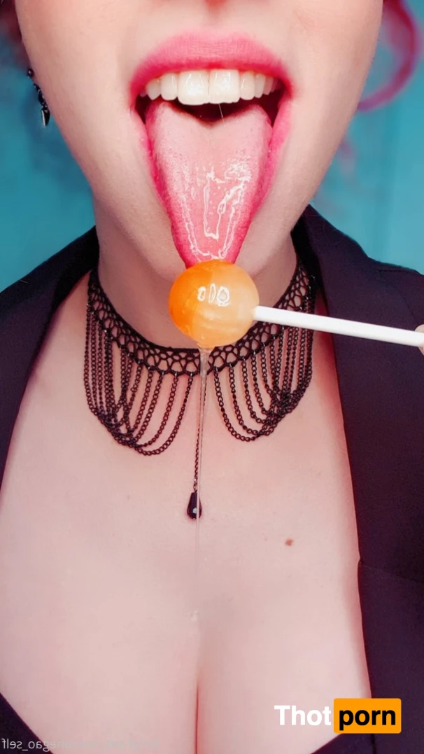 ahegao_self 15599345