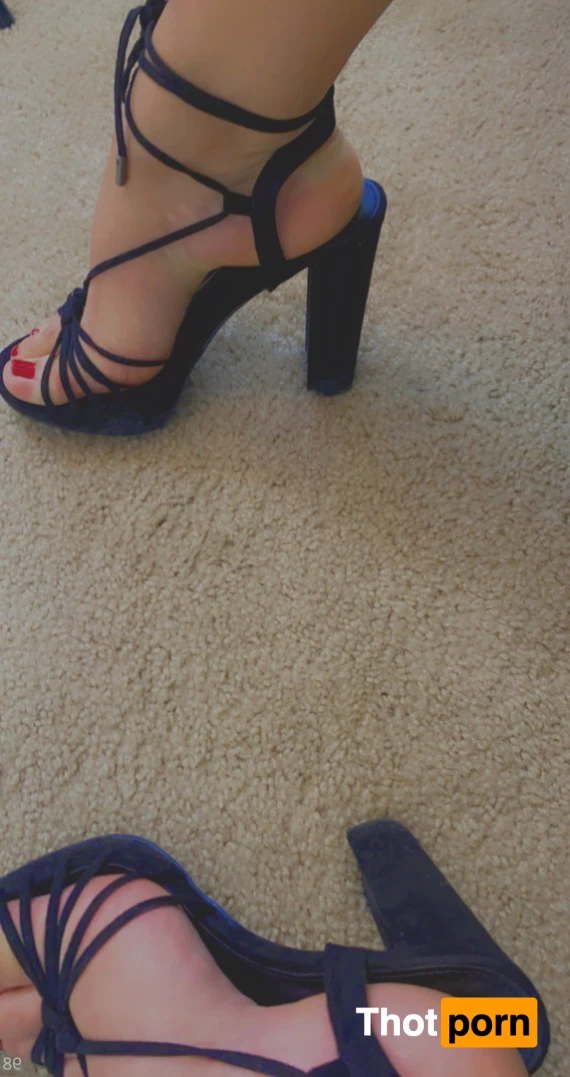 Alexa Castano 9907351