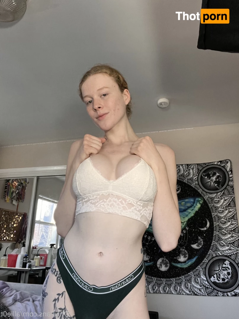 🌸 Allie 🌼 9717578