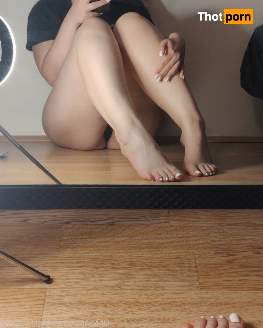 Alyssa Ford 15495494