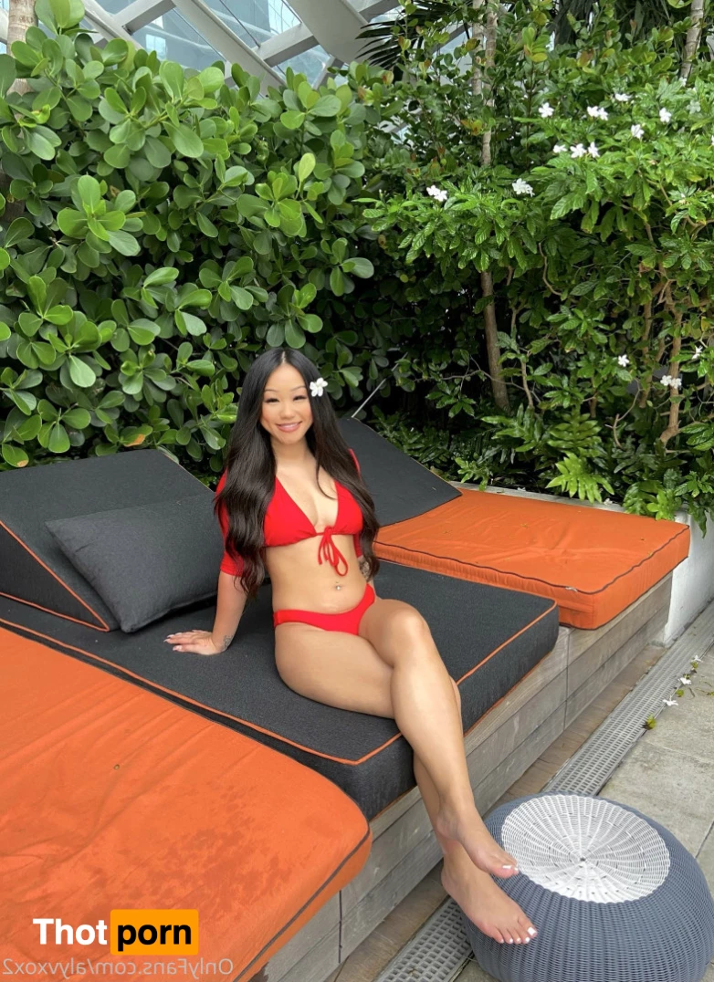 Aly V x2 ✨ 8961483