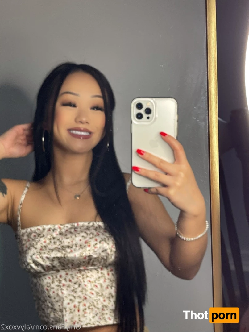 Aly V x2 ✨ 8961912