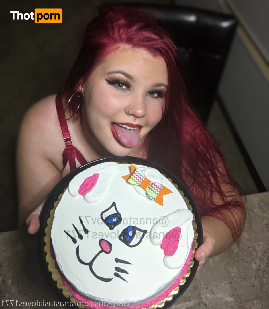 Anastasia Loves 13984691