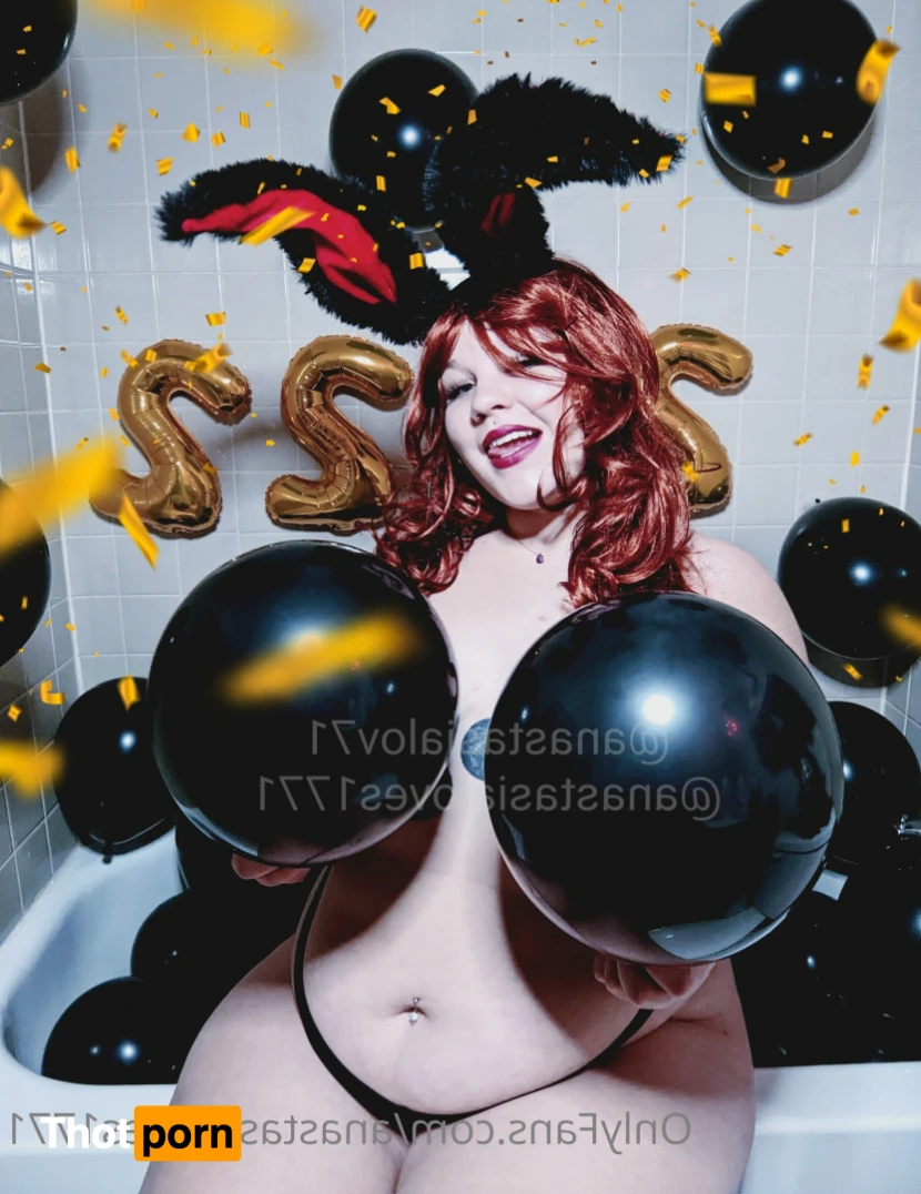 Anastasia Loves 13984768