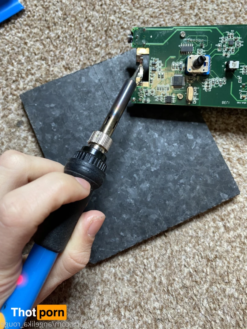 Angelika Rouge 8994386