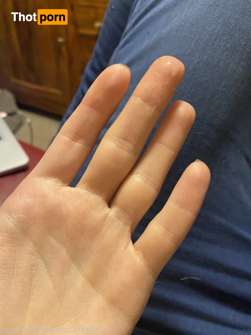 Angelika Rouge 8994600