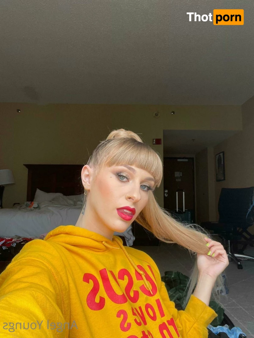 Angel Youngs❤️ 8795452