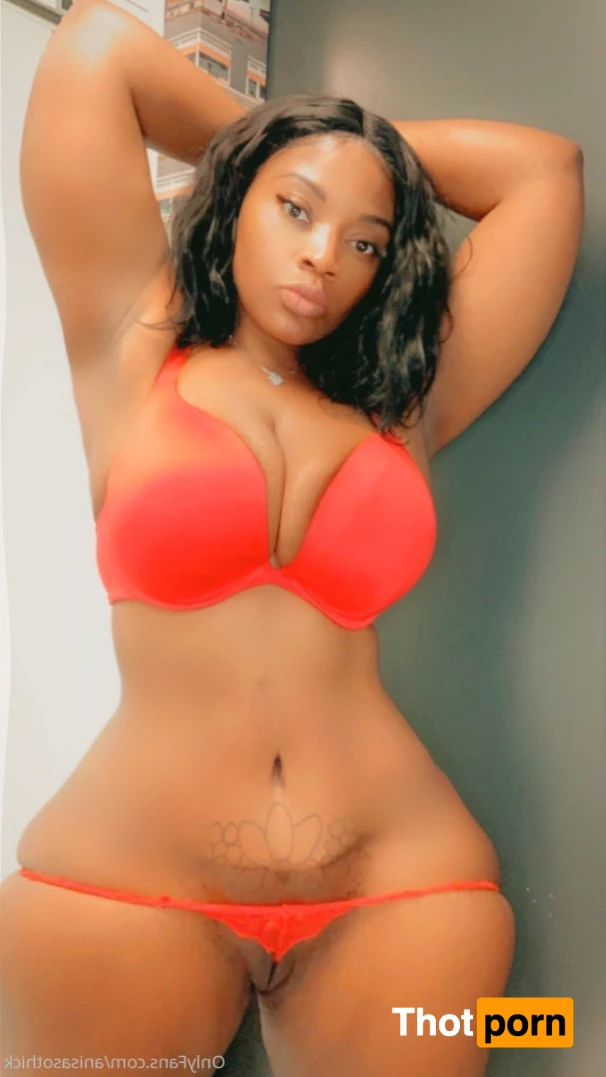 AnisaSoThick 8978493