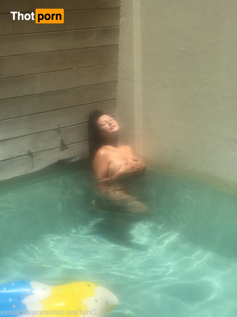 Annapolinaxxx 9082865