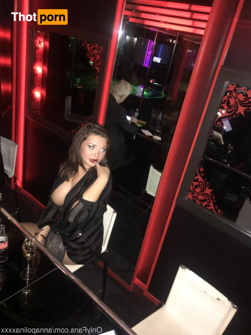 Annapolinaxxx 9082949