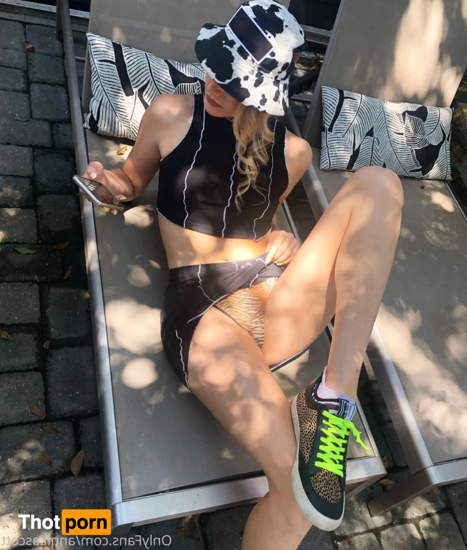 Annika Scott 10266375