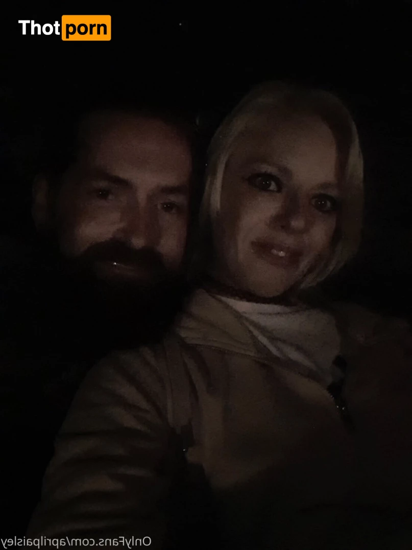 April Paisley OFFICIAL 8950572