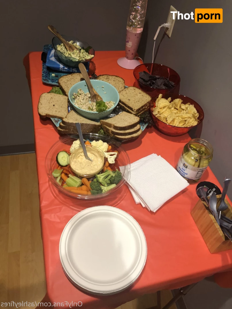 Ashley Fires 8967533