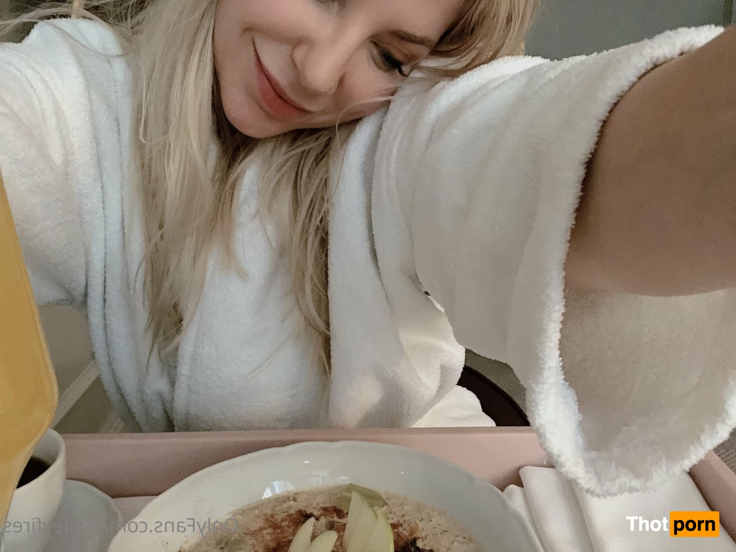 Ashley Fires 8967570