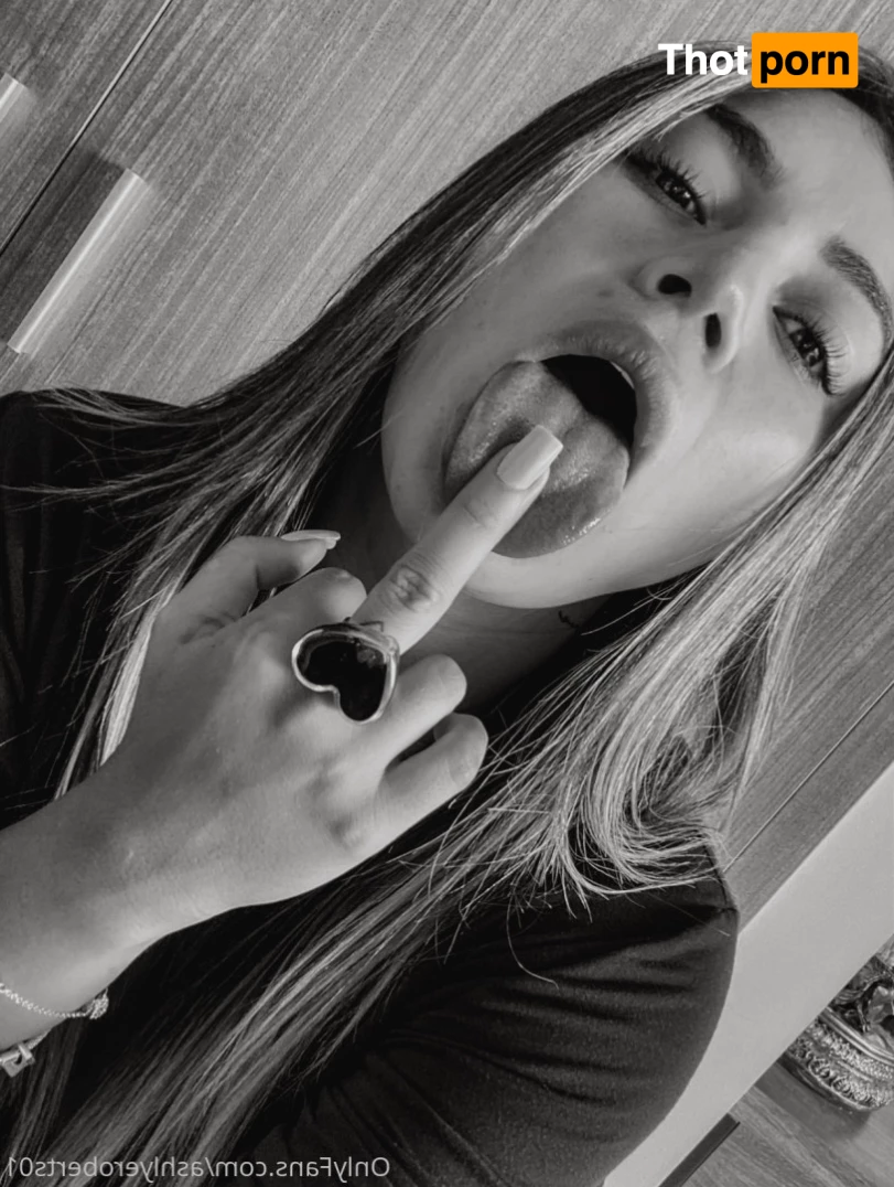 Ashlye Roberts♎️🌎💫 8934345