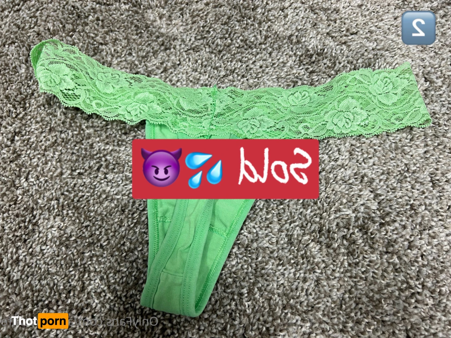 Monique Mae 🌺 Asianhotwife 13711276