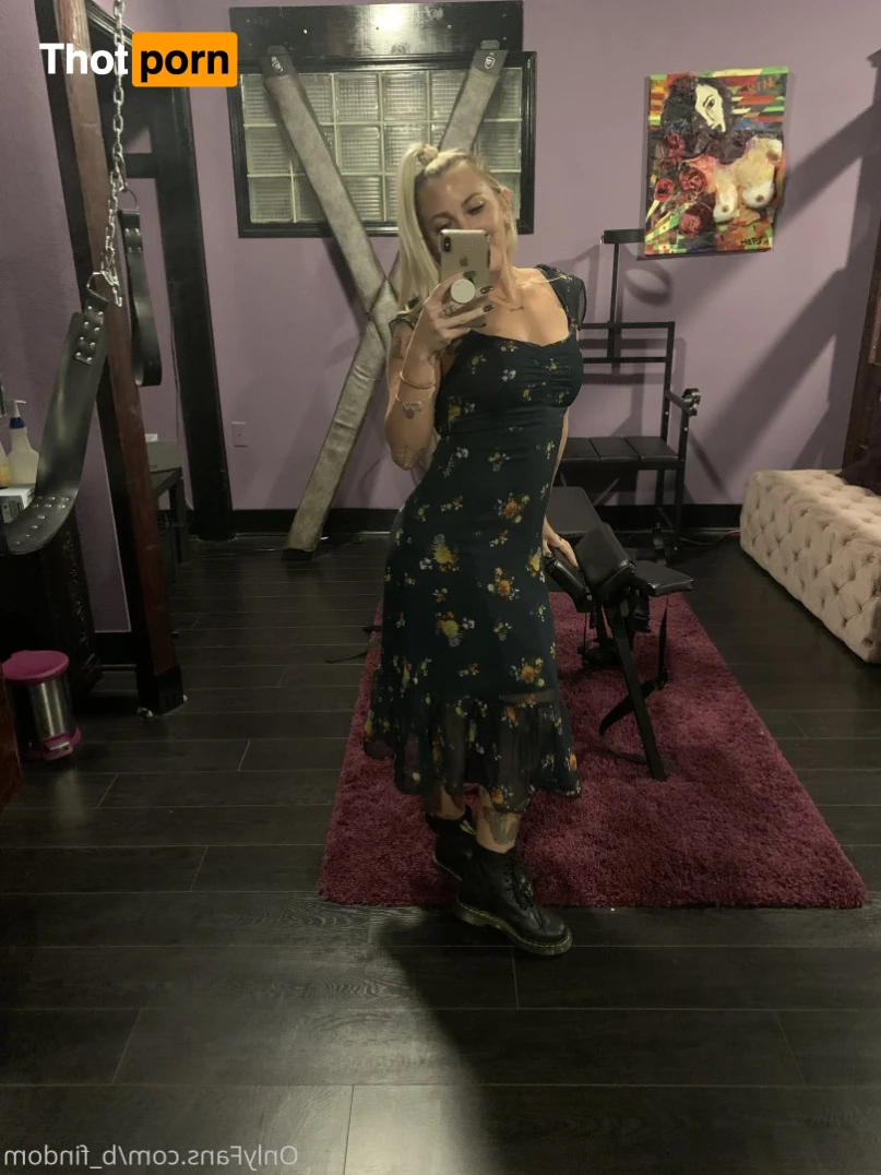 Sorceress Bebe 12237334