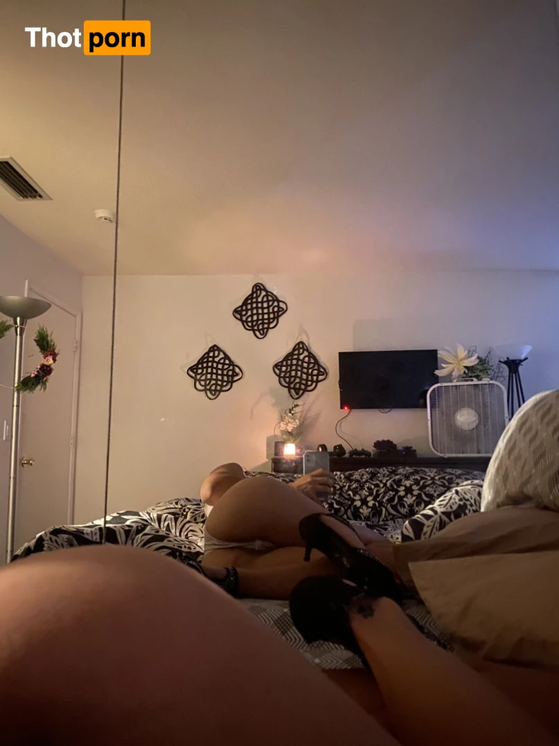 Baby Genesis 🌻 9705778