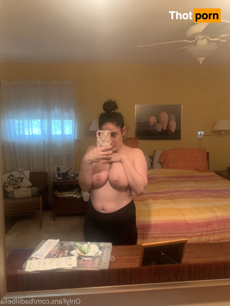 Bad Lil Bella 9992094