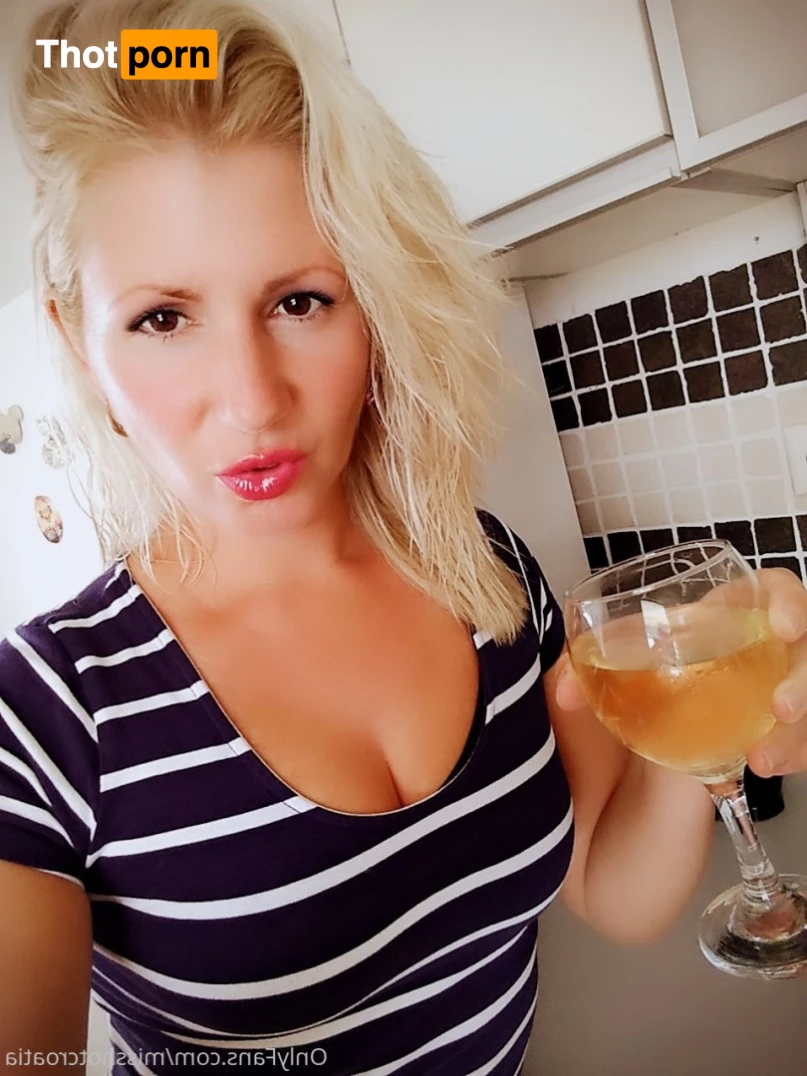 Miss Betty Jam 8701914