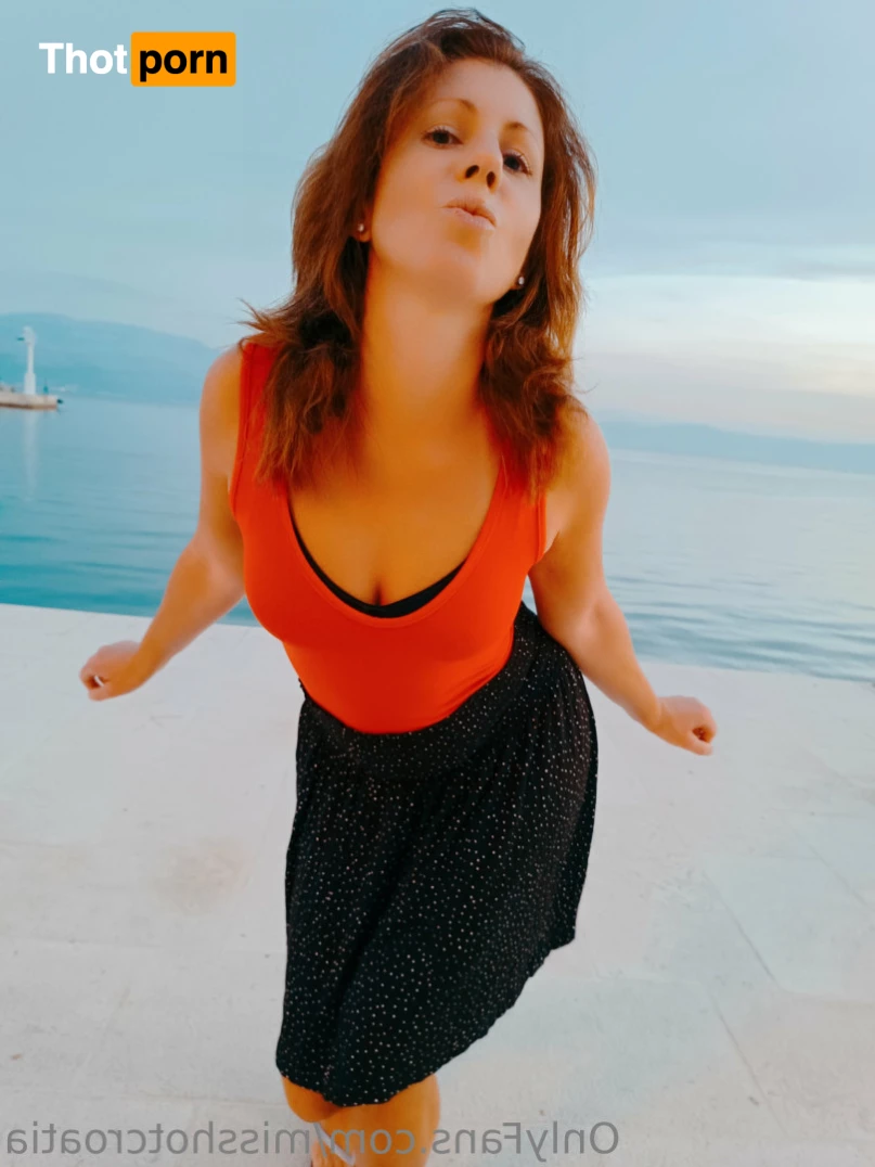 Miss Betty Jam 8702024