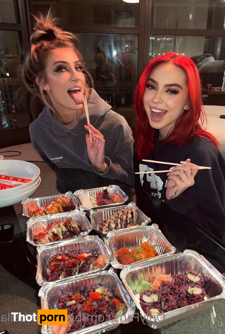 BIG MOUTH BELLA 8746100