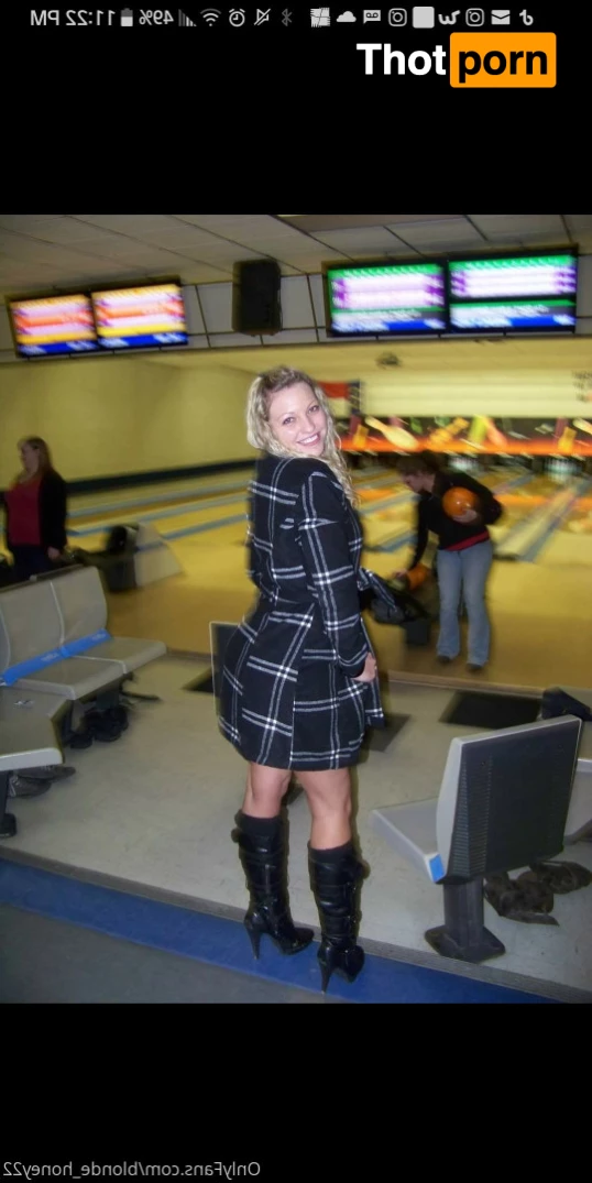 Amberly Trishelle 8695550