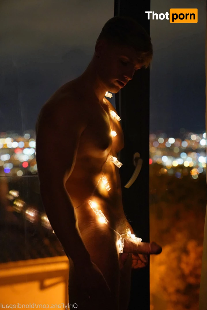 Blondiepaul 10140443