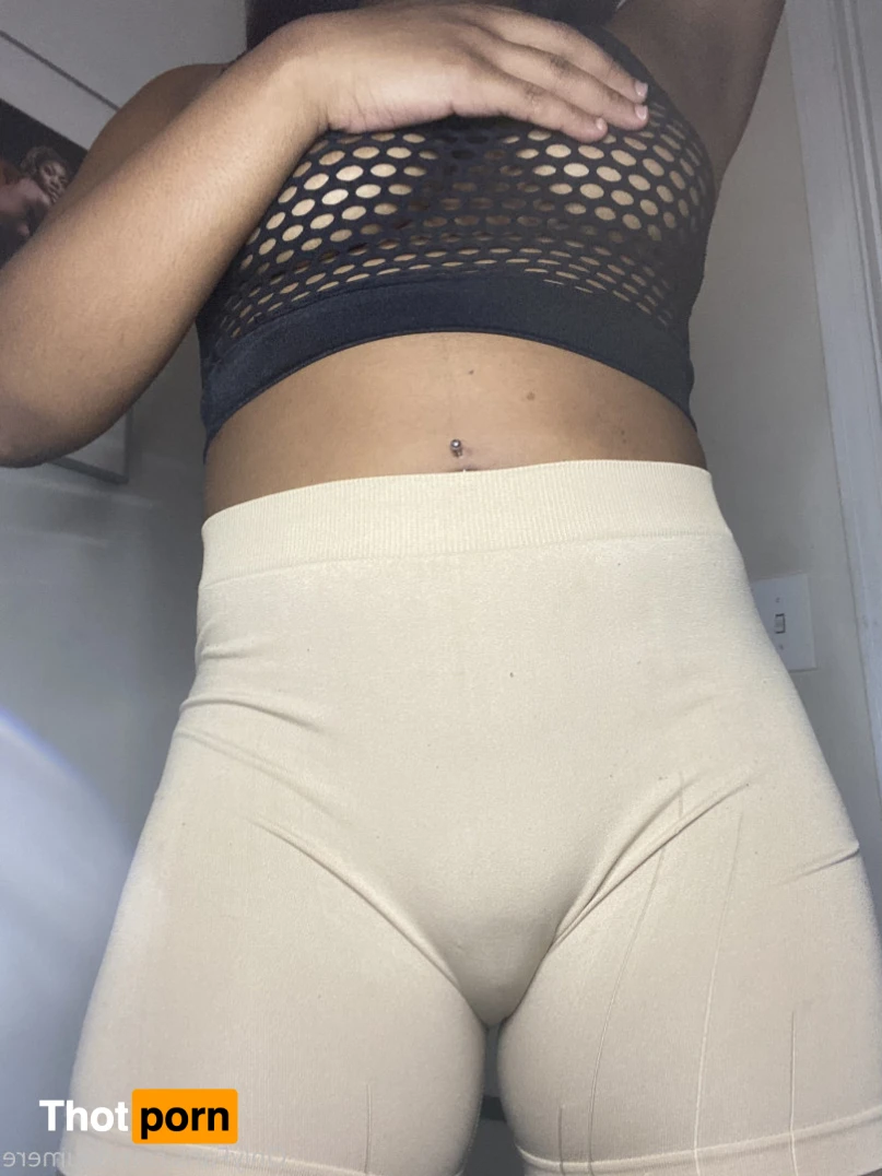 BLU WAVY🌊 14365529