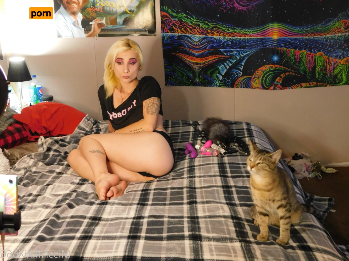 MissNikkiX666 14330620