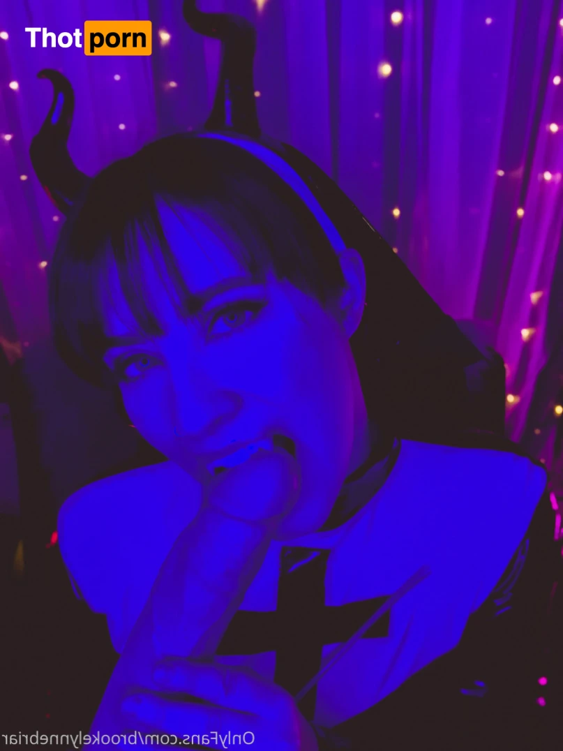 BrookelynneBriar 12396253