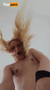 10472812