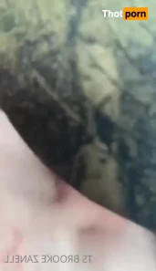 10472841