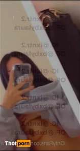 10469829
