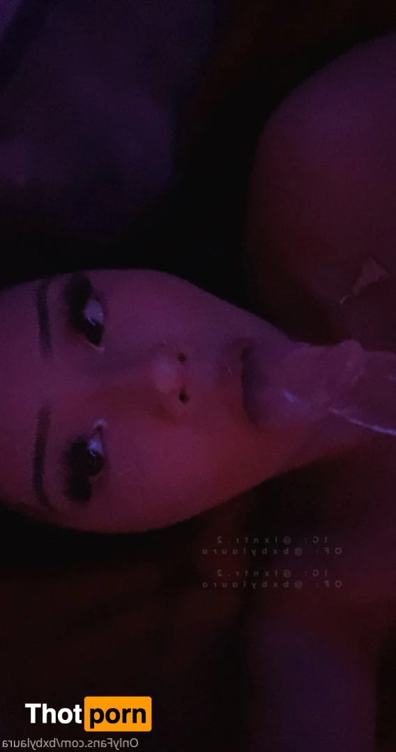 laura 🌸💗 13245294